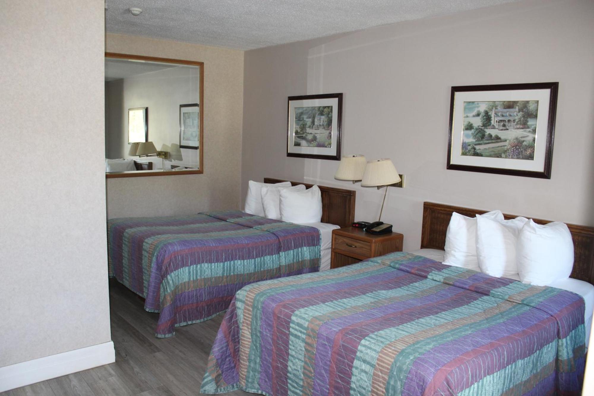Bancroft Inn & Suites ภายนอก รูปภาพ